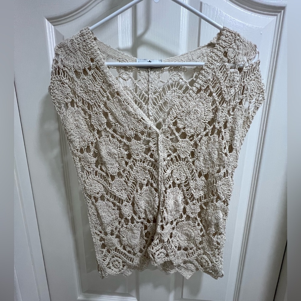 Crochet knit top NWOT